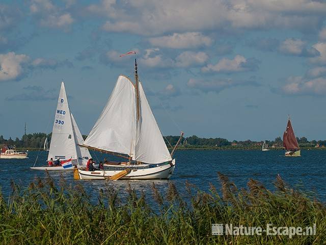 Watersport, recreatie op het Alkmaarder- en Uitgeestermeer 1